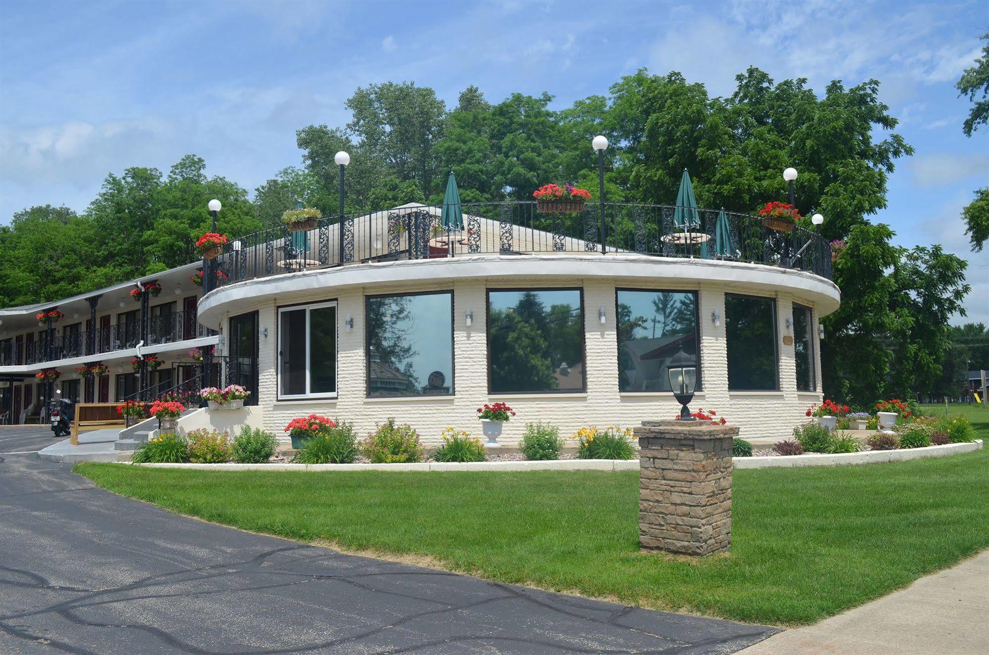 Amber'S Inn And Suites Wisconsin Dells Buitenkant foto